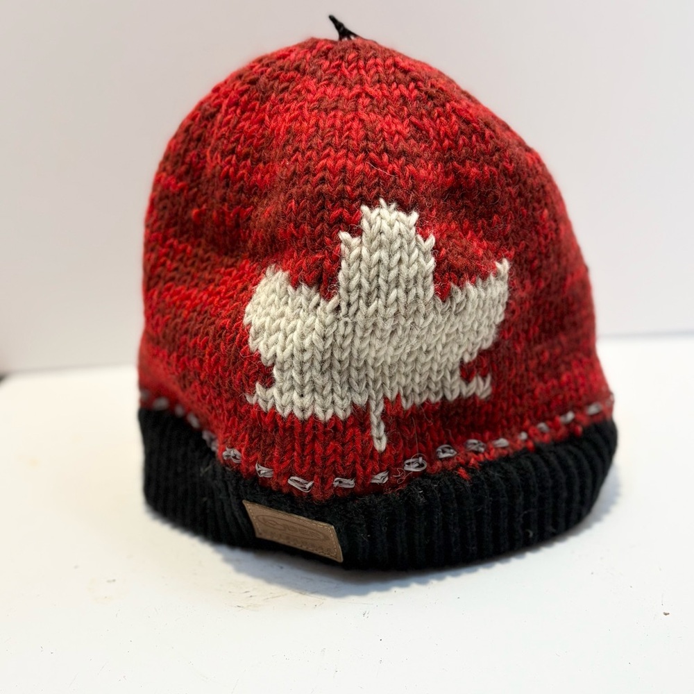 Kyber Outerwear 100% wool knitted beanie featuring the Canadian maple leaf flag
